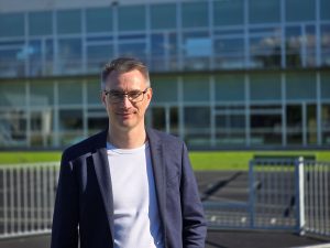 0tNJ4F1ciUIi-bisgaard_skole1