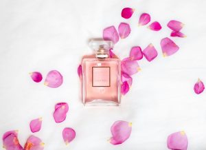 Parfumeguide: Sådan finder du den rette parfume | MBDK.dk